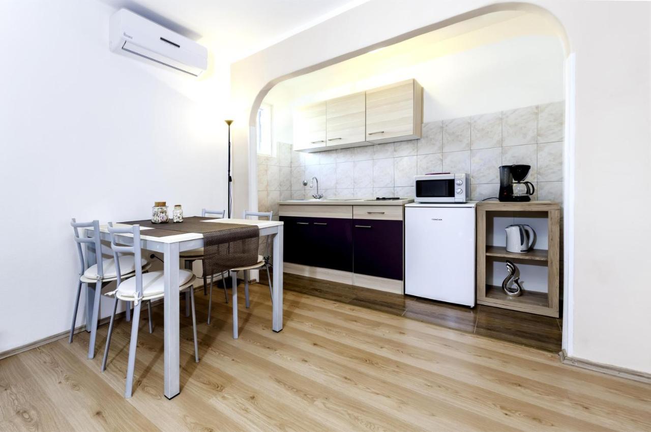 Studio Sony Rovinj Exterior foto